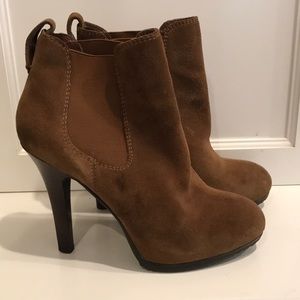 Jessica Simpson suede booties size 7